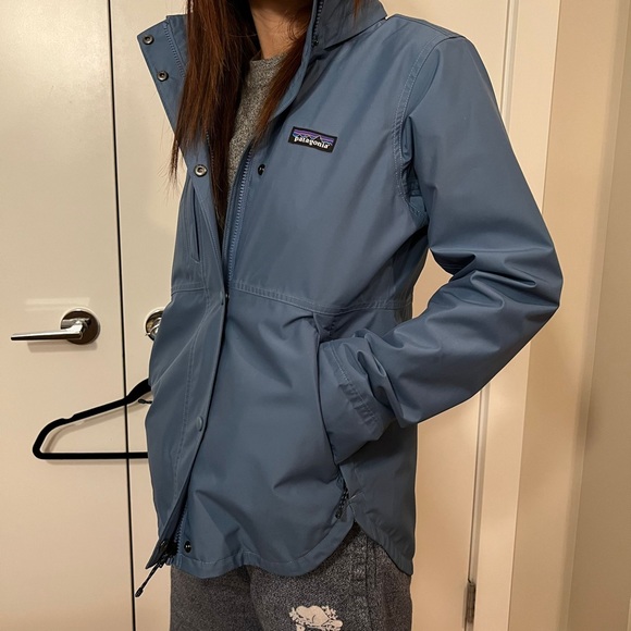 Patagonia Water-resistant Utility Jacket - Picture 9 of 9